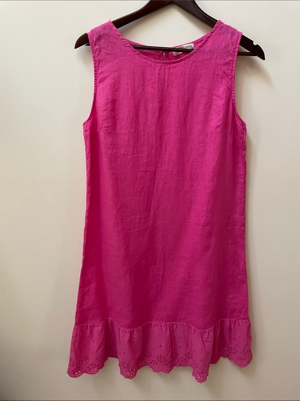 Terzo Millennio 100% Linen Bright Pink Sleeveless Eyelet Ruffle Hem Dress